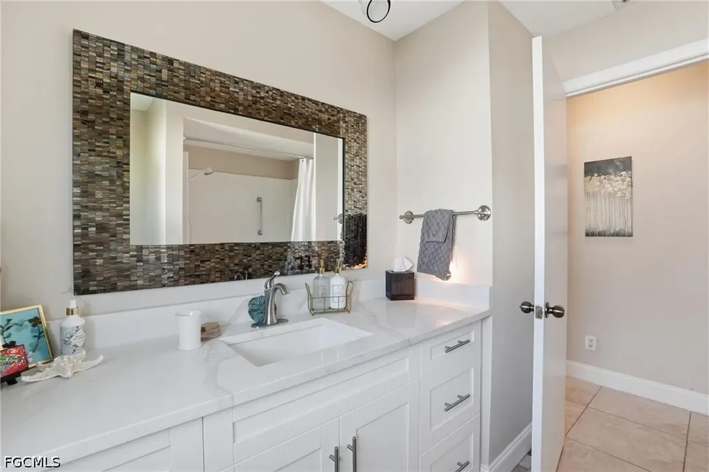 5205 Tiffany Court Cape Coral FL 33904