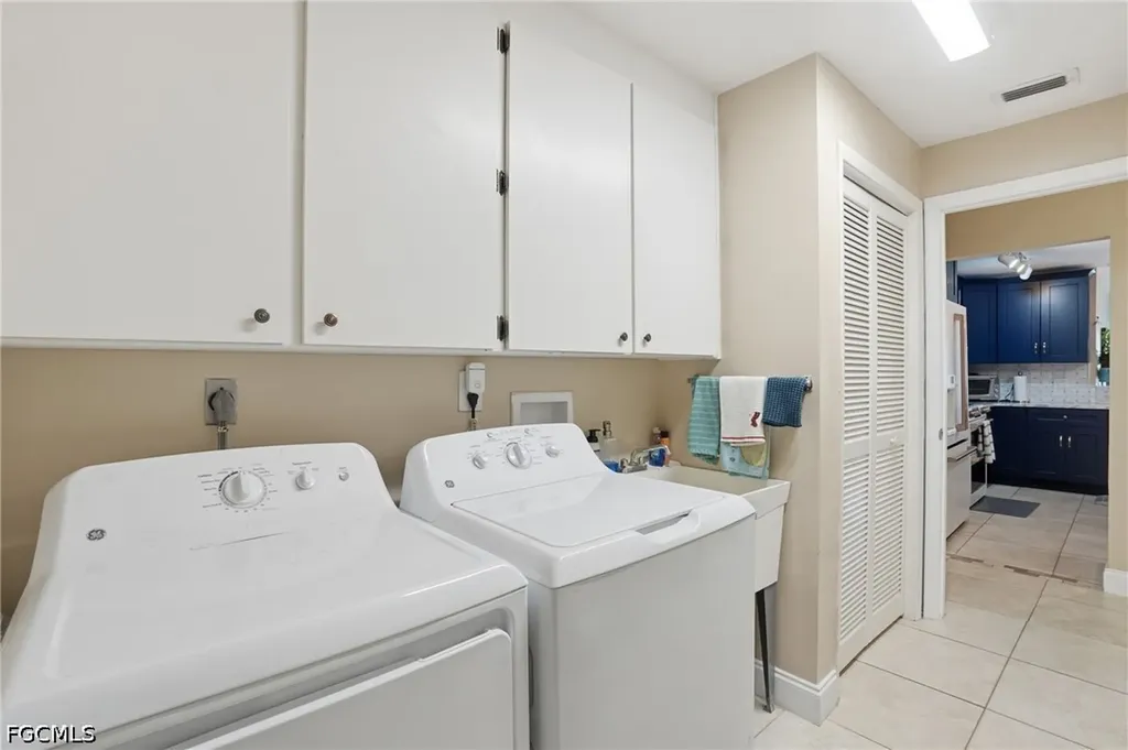 5205 Tiffany Court Cape Coral FL 33904