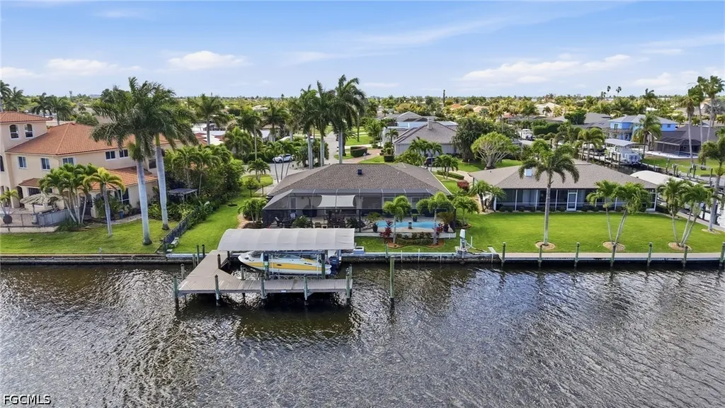 5205 Tiffany Court Cape Coral FL 33904