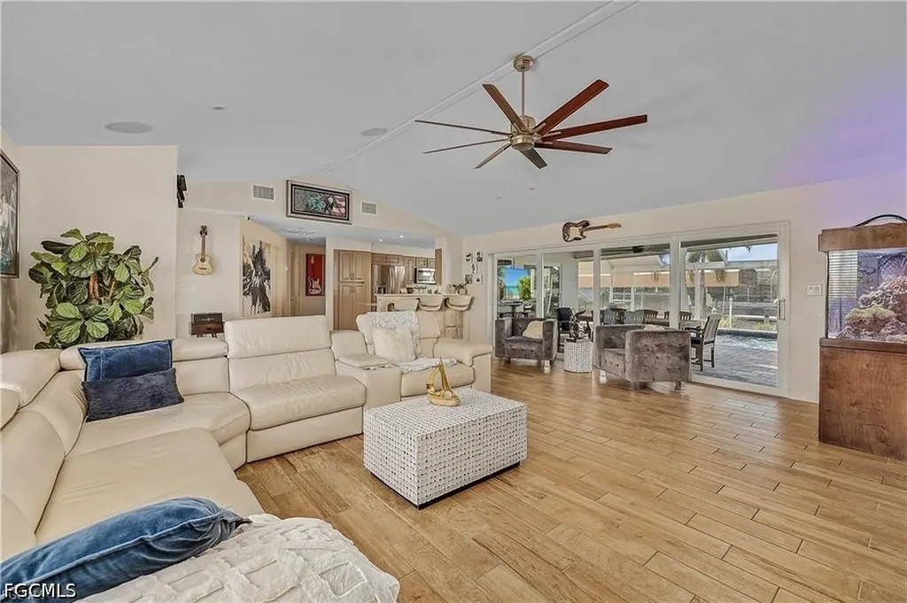 134 SW 53rd Terrace Cape Coral FL 33914