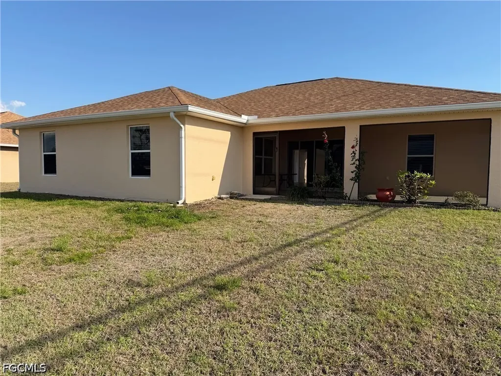 2325 NW 25th Terrace Cape Coral FL 33993
