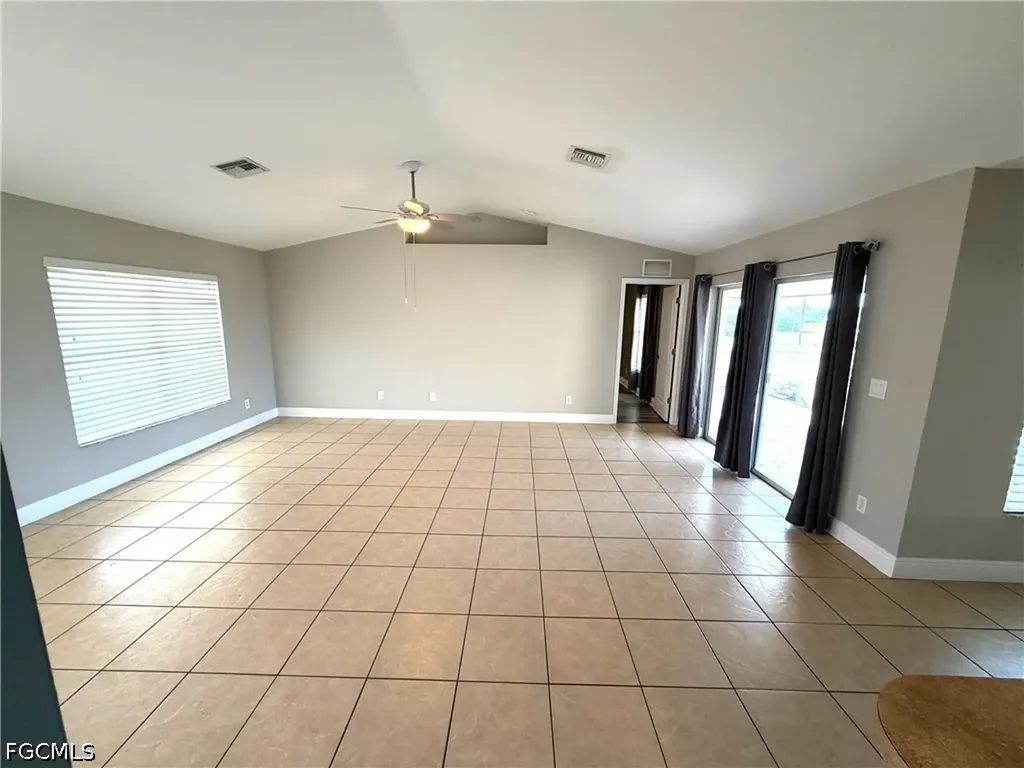 2325 NW 25th Terrace Cape Coral FL 33993