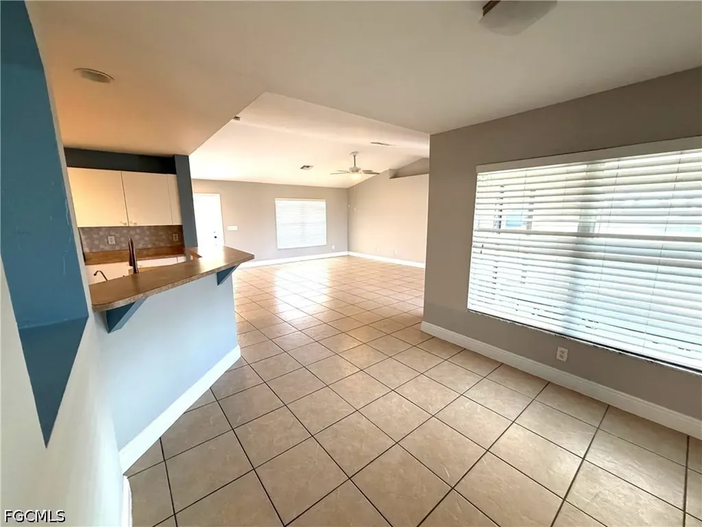 2325 NW 25th Terrace Cape Coral FL 33993