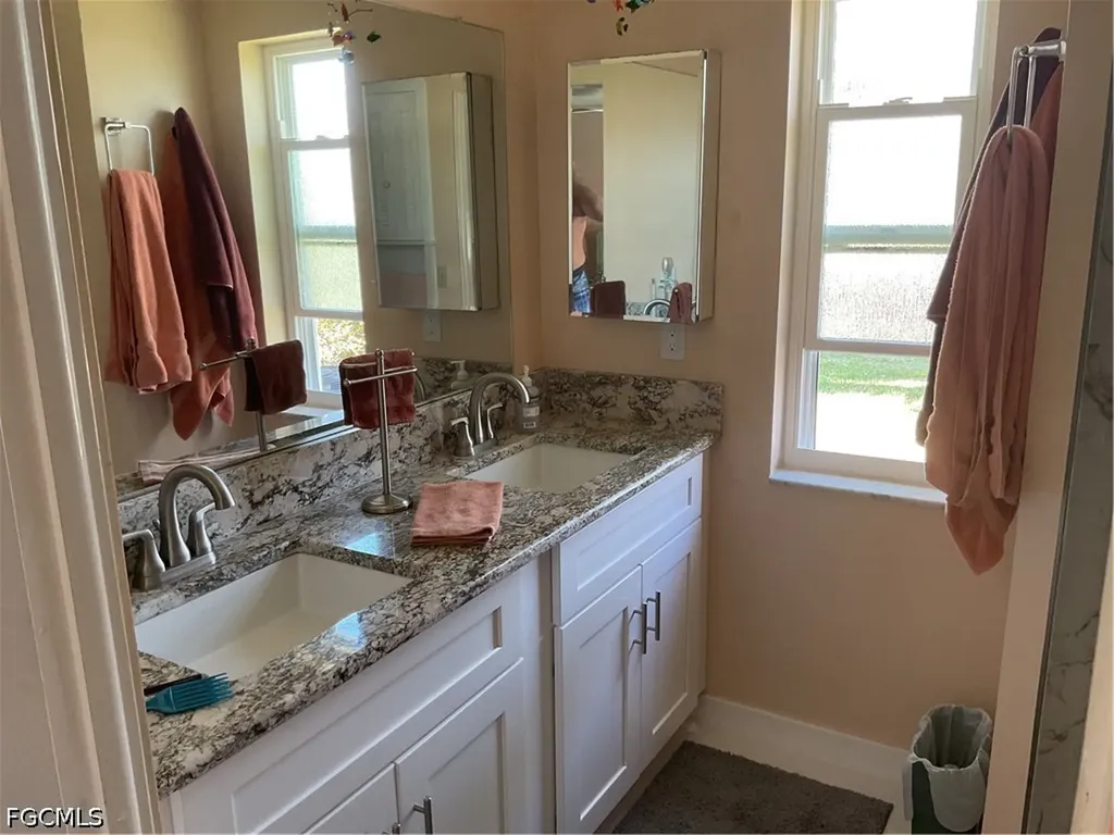 4617 Forest Glen Drive North Fort Myers FL 33903