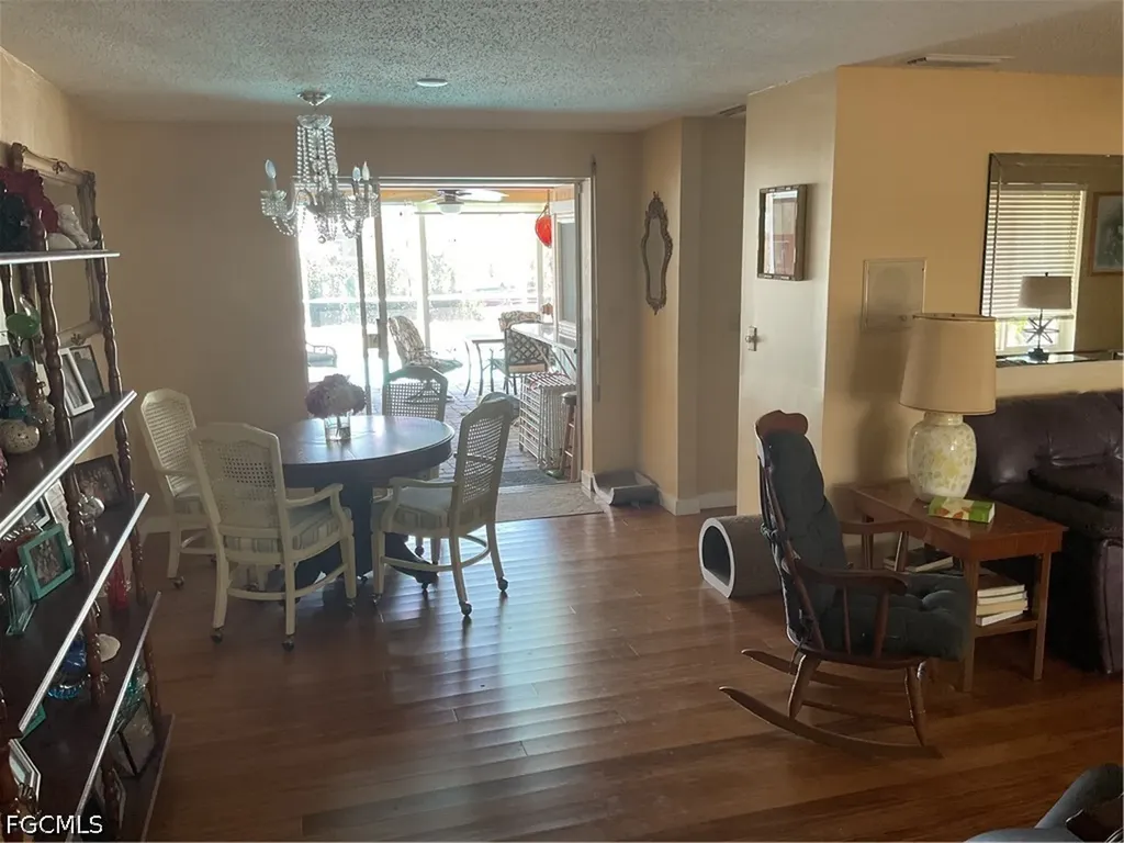 4617 Forest Glen Drive North Fort Myers FL 33903