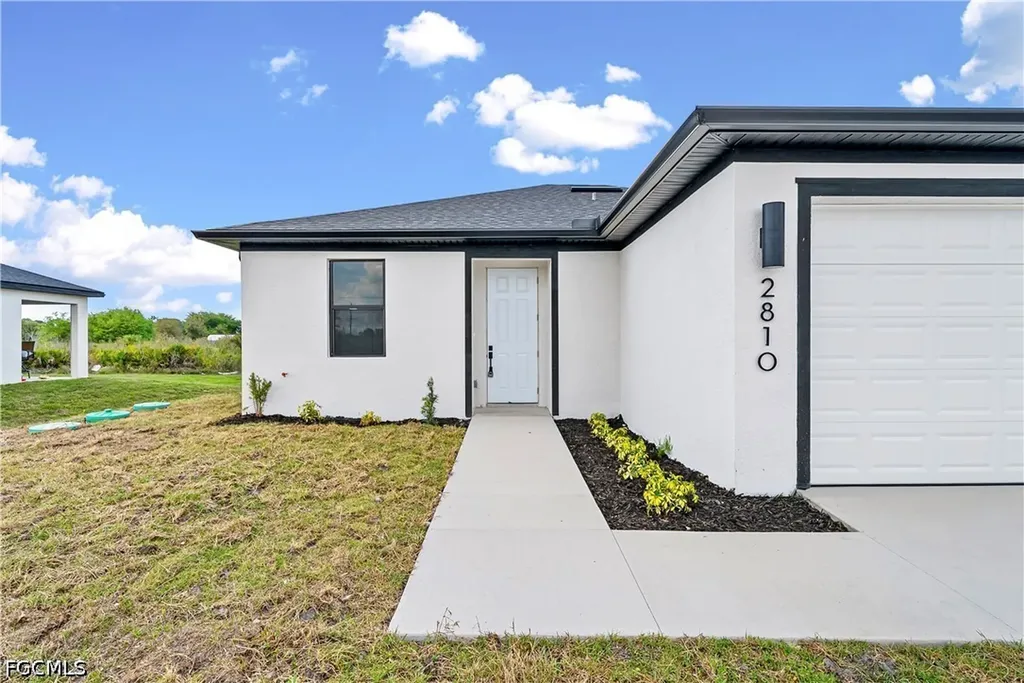 2810 72nd Street W Lehigh Acres FL 33971