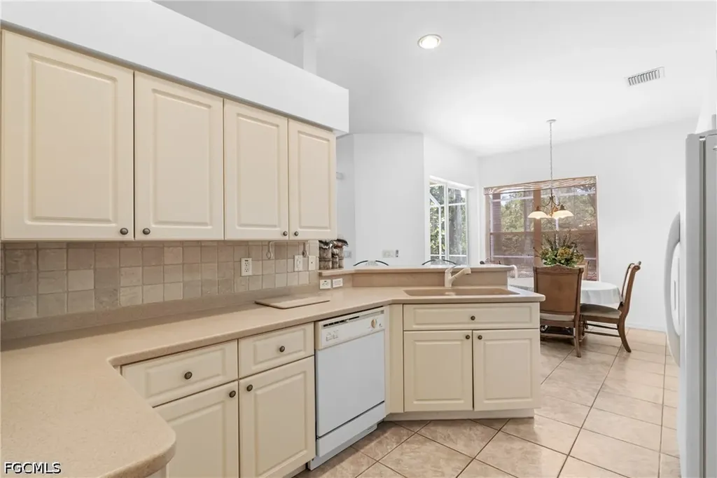 25900 Creekbend Drive Bonita Springs FL 34135