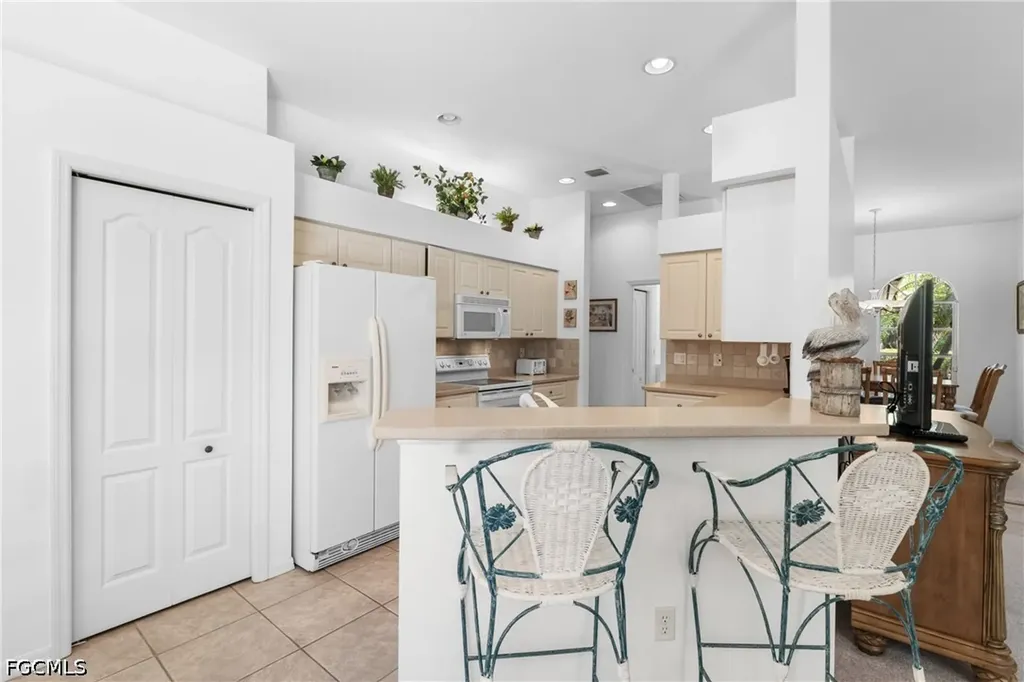 25900 Creekbend Drive Bonita Springs FL 34135