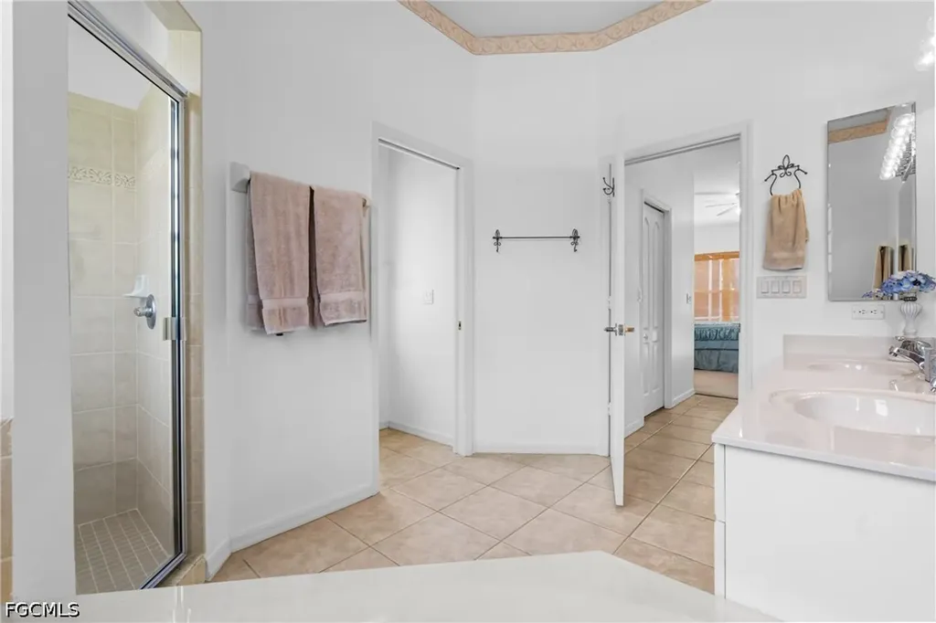 25900 Creekbend Drive Bonita Springs FL 34135