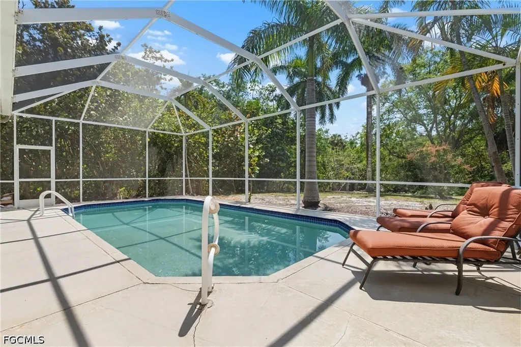 25900 Creekbend Drive Bonita Springs FL 34135