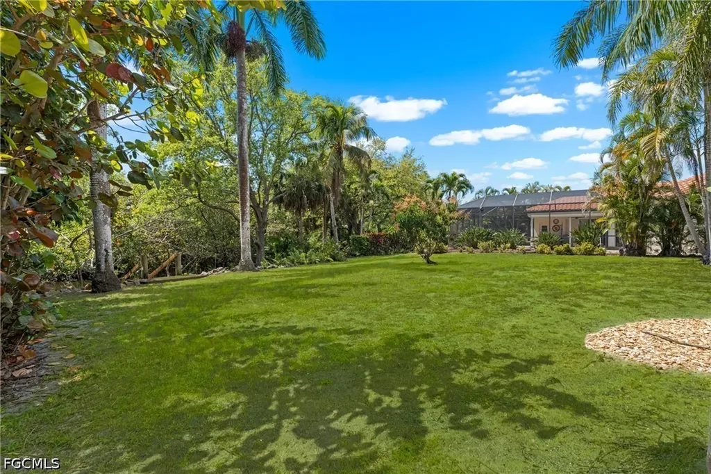 25900 Creekbend Drive Bonita Springs FL 34135