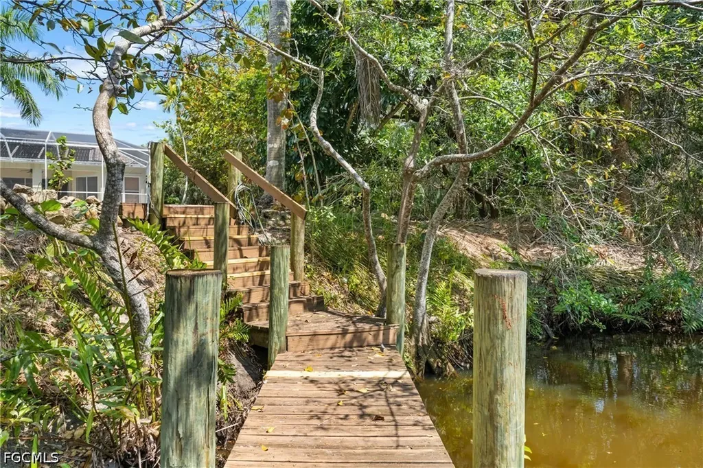 25900 Creekbend Drive Bonita Springs FL 34135