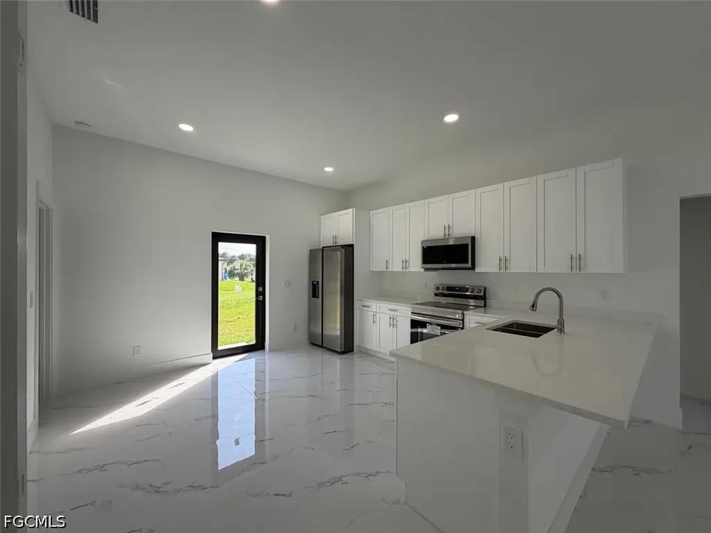 3931 Sunset Road Lehigh Acres FL 33971