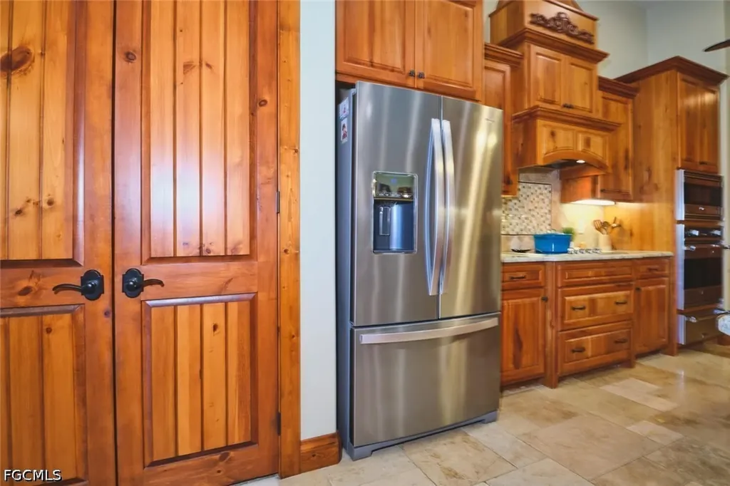 5306 SW 27th Place Cape Coral FL 33914