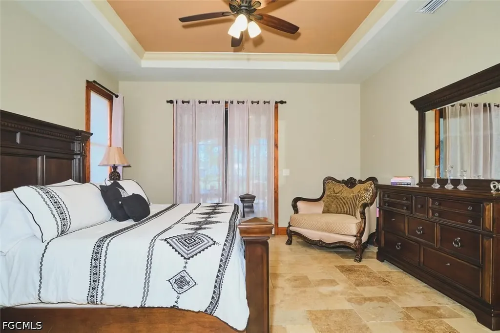 5306 SW 27th Place Cape Coral FL 33914