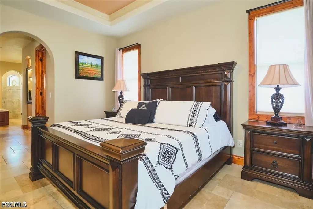 5306 SW 27th Place Cape Coral FL 33914