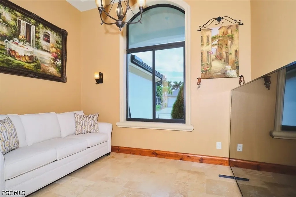 5306 SW 27th Place Cape Coral FL 33914