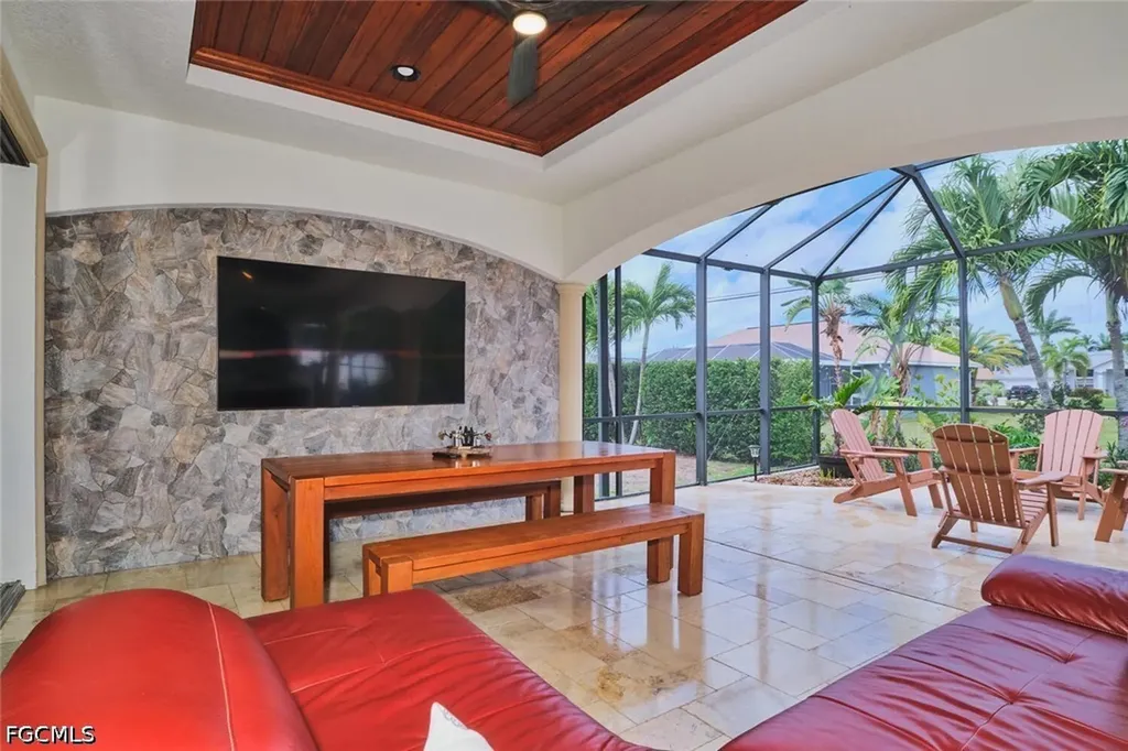 5306 SW 27th Place Cape Coral FL 33914
