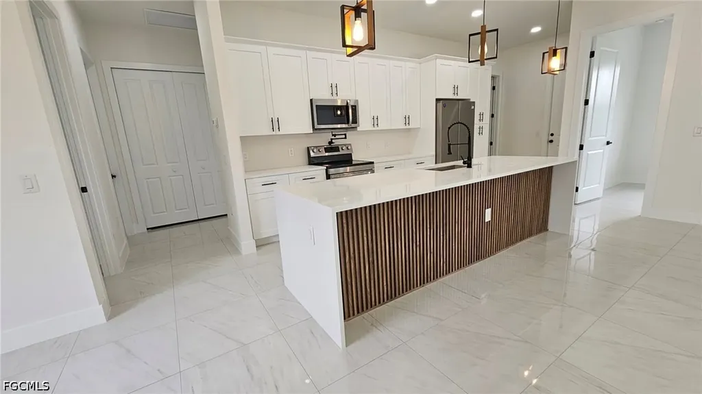 1402 5th Avenue Lehigh Acres FL 33972