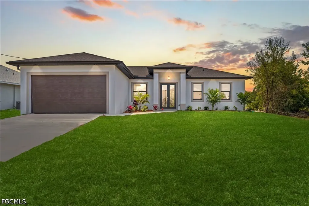 2705 Darlene Place Lehigh Acres FL 33971