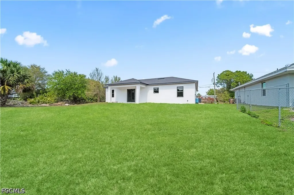 2705 Darlene Place Lehigh Acres FL 33971