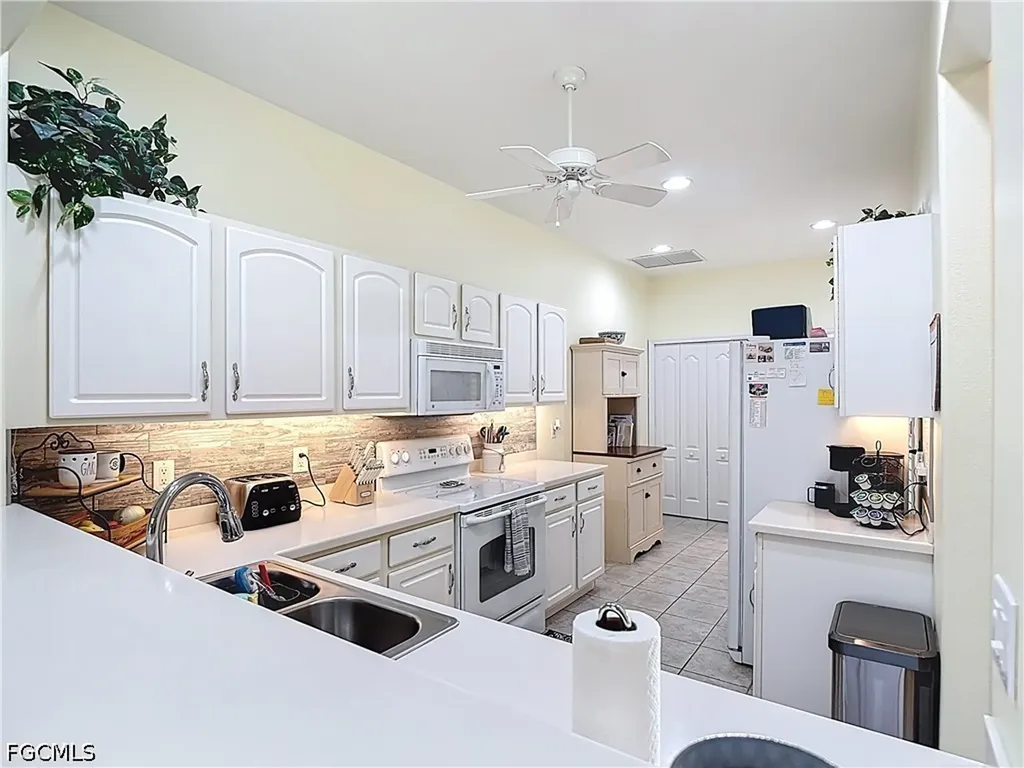 20941 Calle Cristal Lane North Fort Myers FL 33917