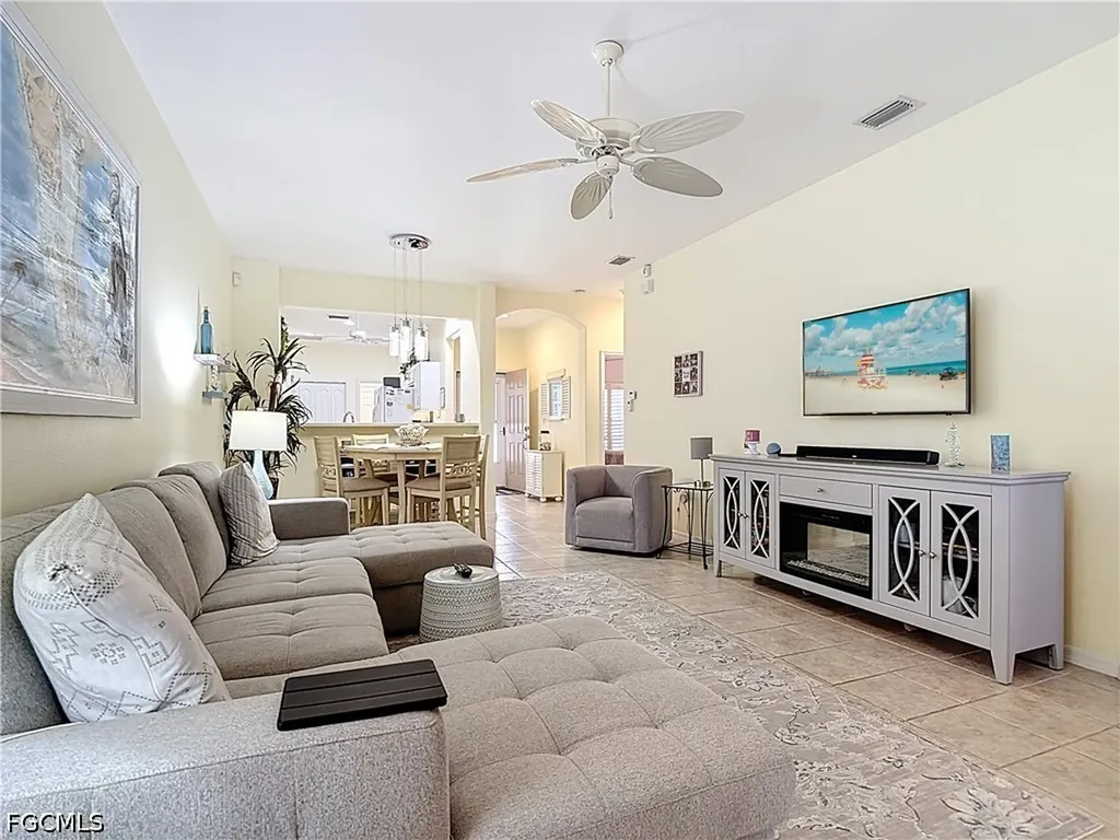 20941 Calle Cristal Lane North Fort Myers FL 33917