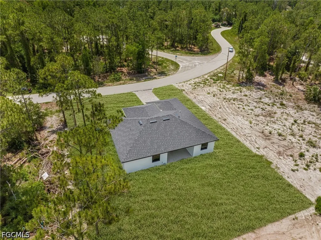 718 Bennington Drive Lehigh Acres FL 33974
