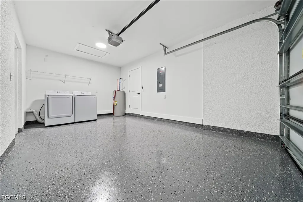 1008-1010 Jaguar Boulevard Lehigh Acres FL 33974