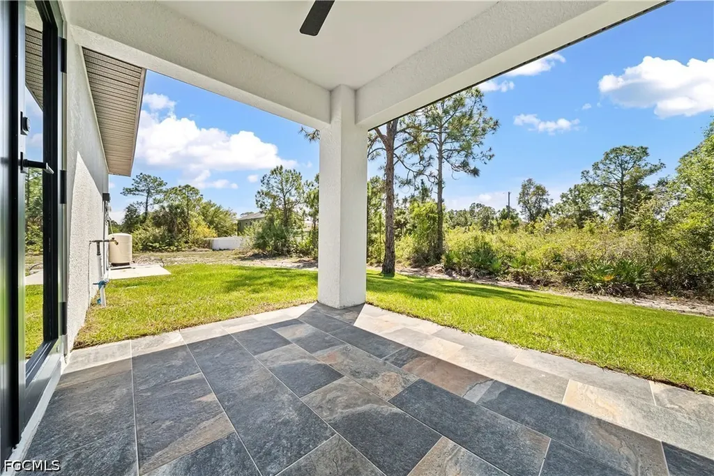 1008-1010 Jaguar Boulevard Lehigh Acres FL 33974