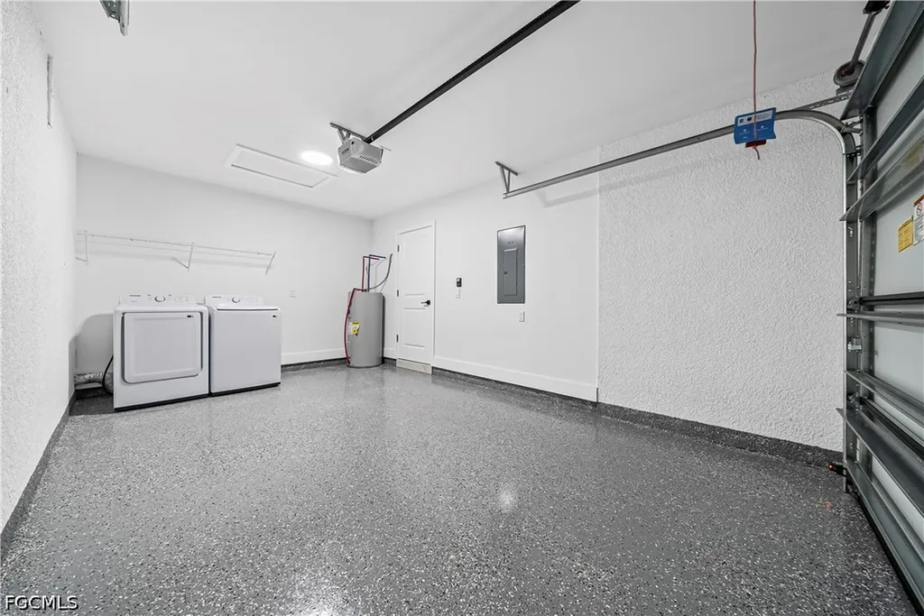 1008-1010 Jaguar Boulevard Lehigh Acres FL 33974