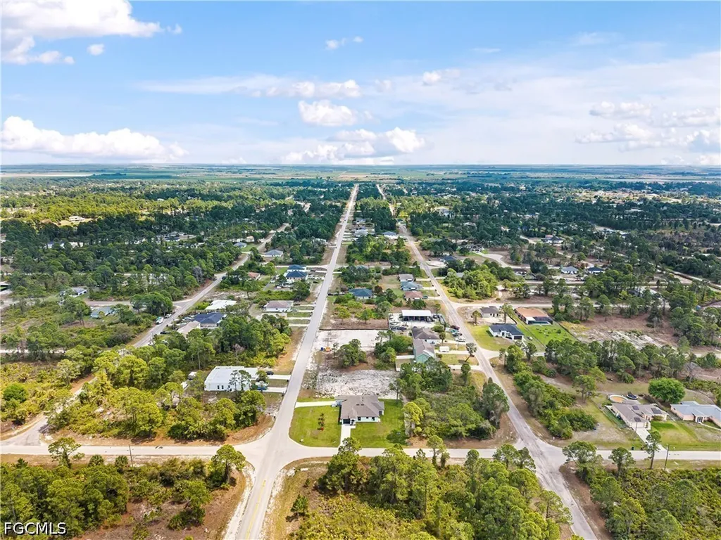 1008-1010 Jaguar Boulevard Lehigh Acres FL 33974