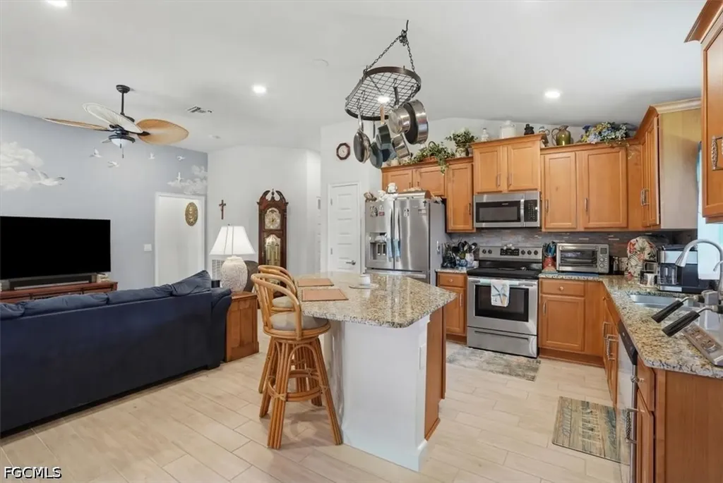 4210 Garden Boulevard Cape Coral FL 33909