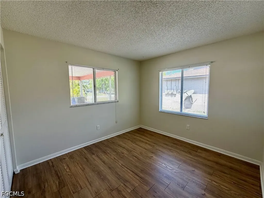 19205/19209 Tangerine Road Fort Myers FL 33967