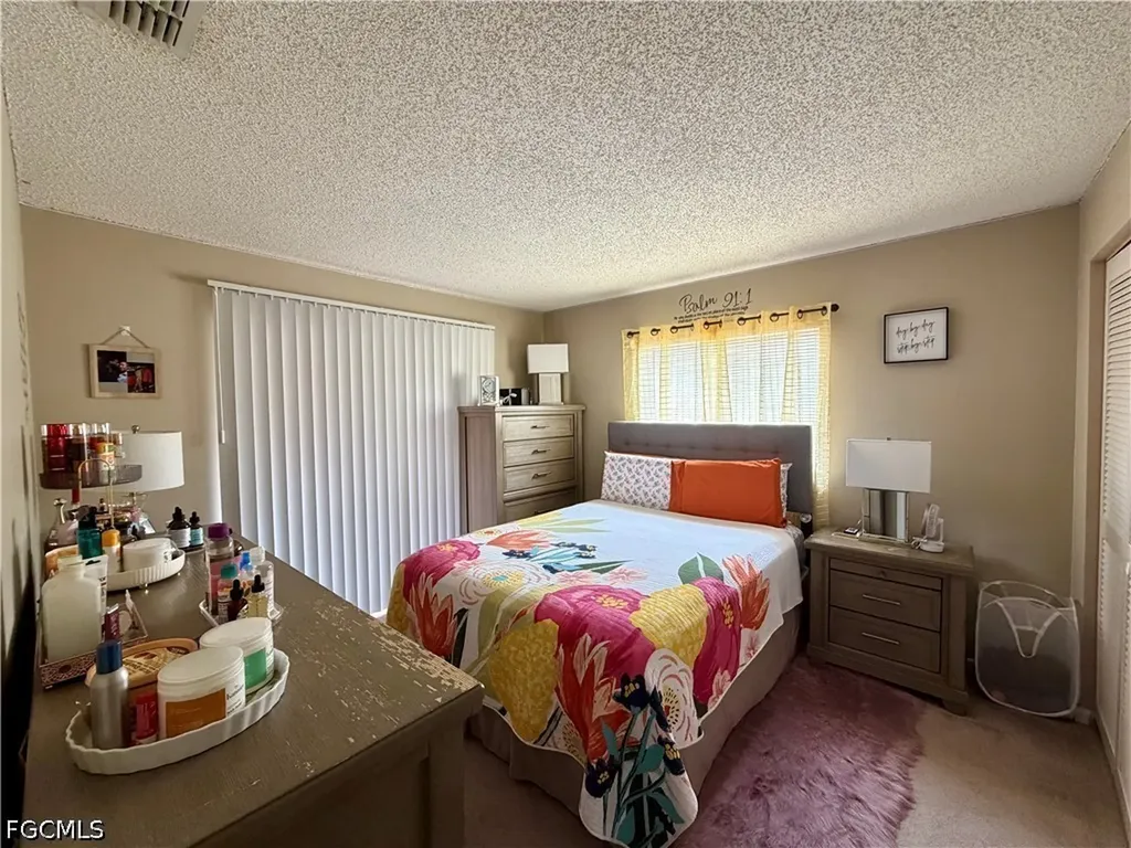 19205/19209 Tangerine Road Fort Myers FL 33967