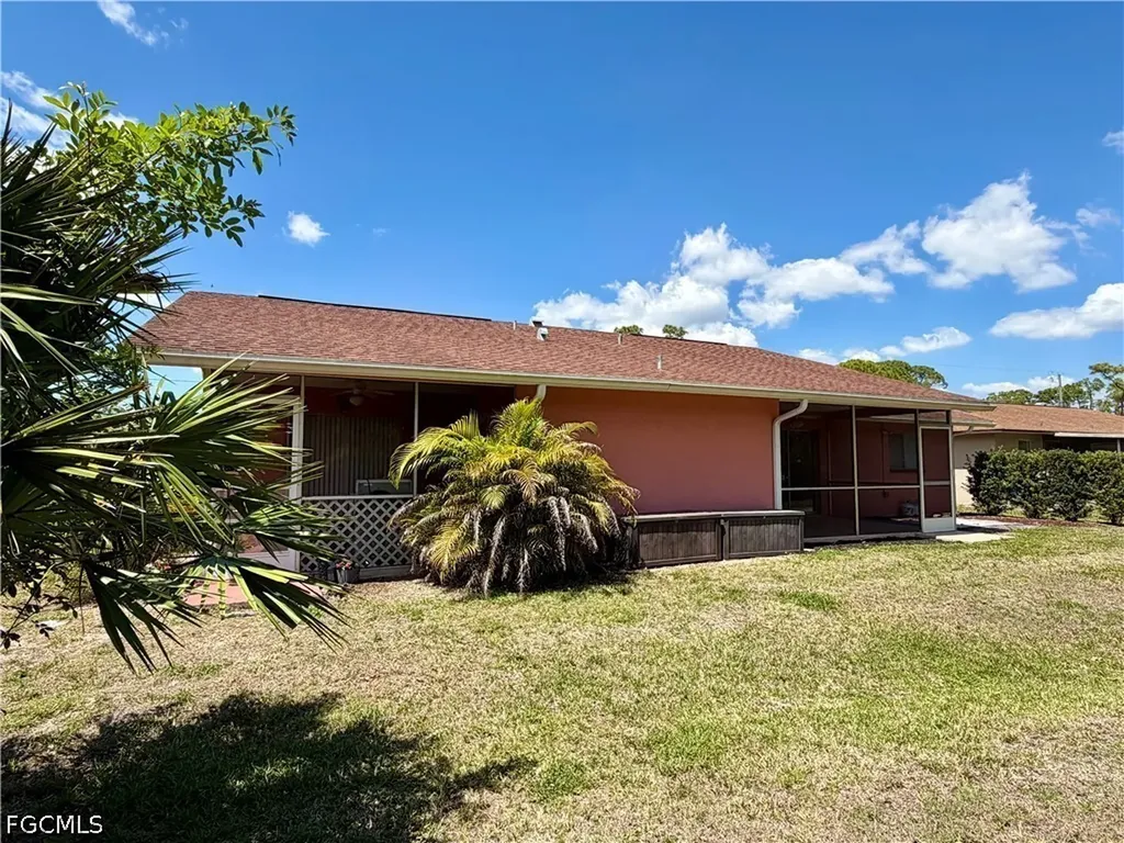 19205/19209 Tangerine Road Fort Myers FL 33967