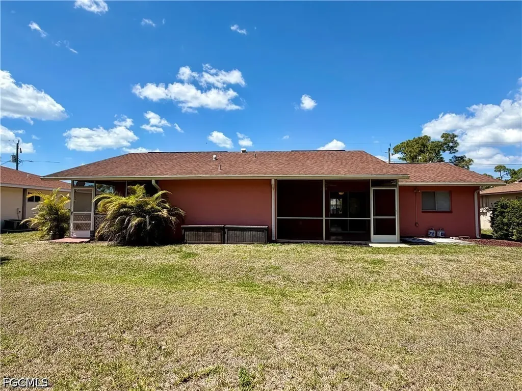 19205/19209 Tangerine Road Fort Myers FL 33967
