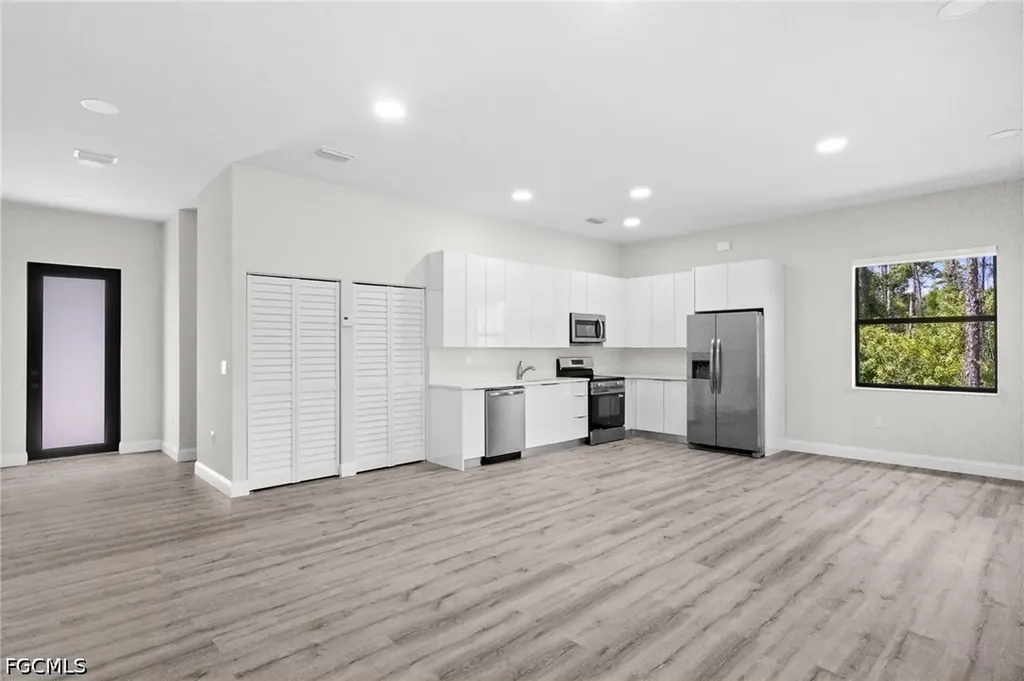 923 Alcalde Street E Lehigh Acres FL 33974