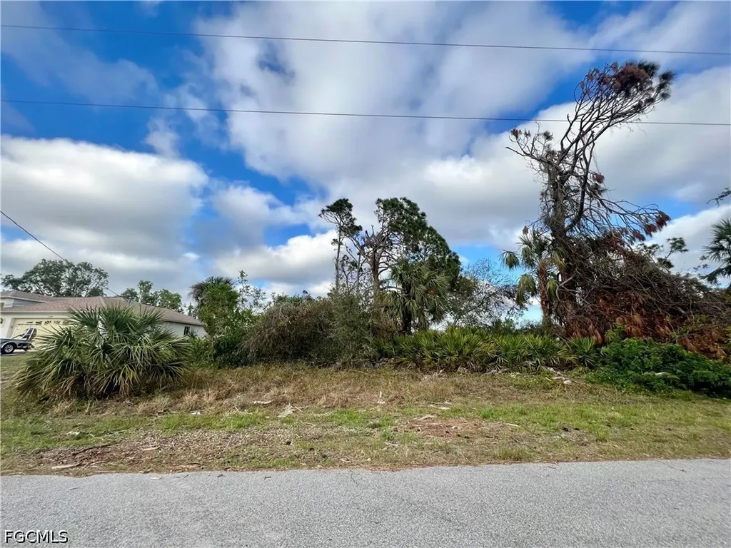 Braddock Avenue North Port FL 34288