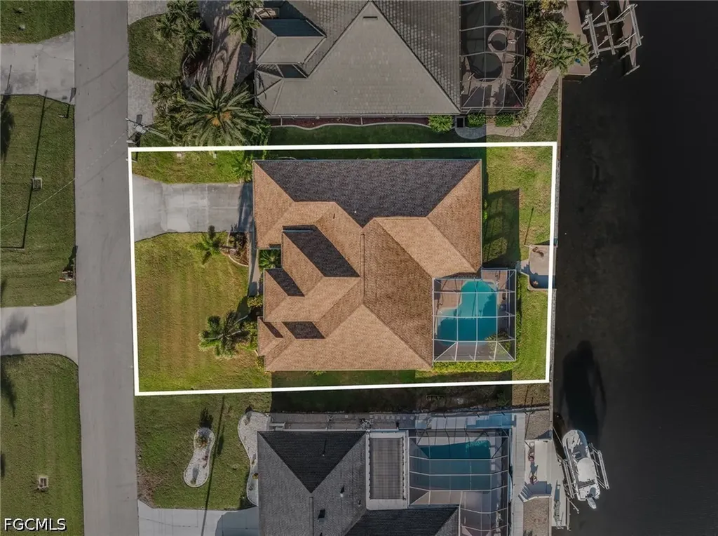 1635 SE 40th Street Cape Coral FL 33904