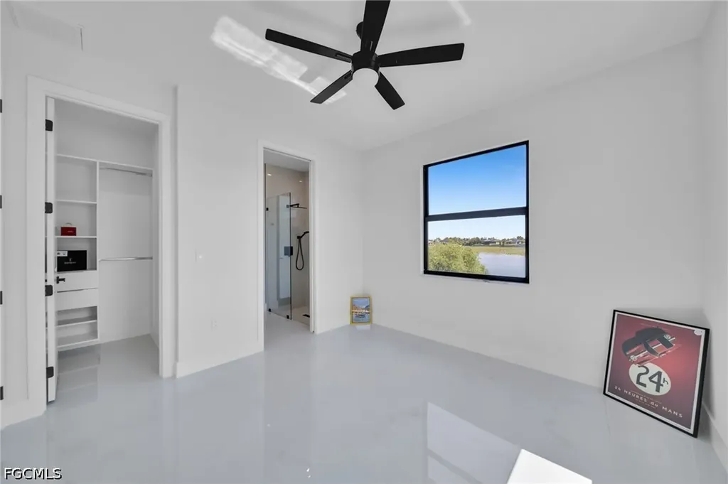 323 NW 11th Terrace Cape Coral FL 33993