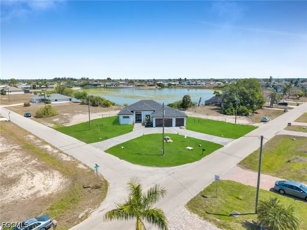 323 NW 11th Terrace Cape Coral FL 33993