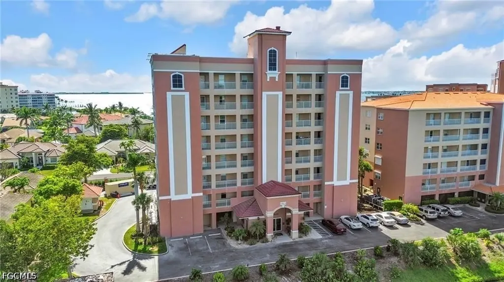 14819 Laguna Drive Fort Myers FL 33908