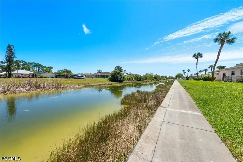 712 Joel Boulevard Lehigh Acres FL 33936
