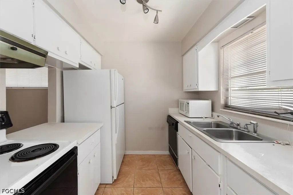 712 Joel Boulevard Lehigh Acres FL 33936