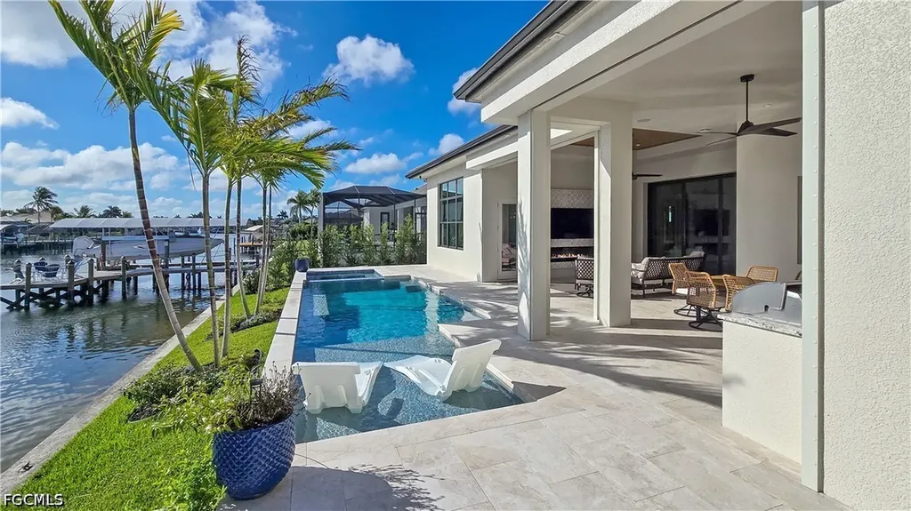 2611 SW 29th Avenue Cape Coral FL 33914