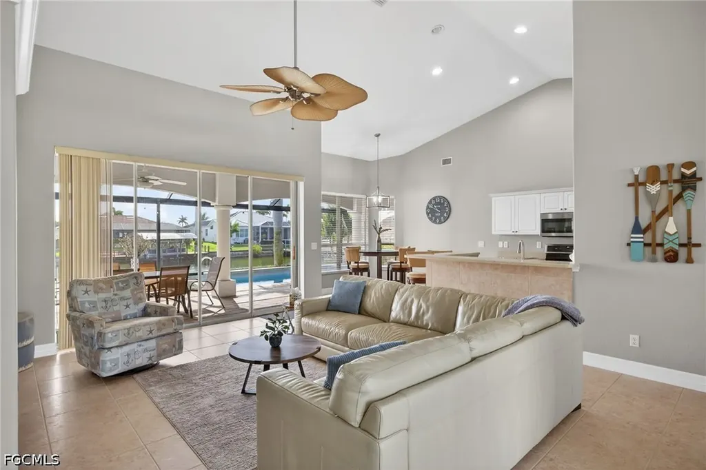 4817 SW 20th Place Cape Coral FL 33914