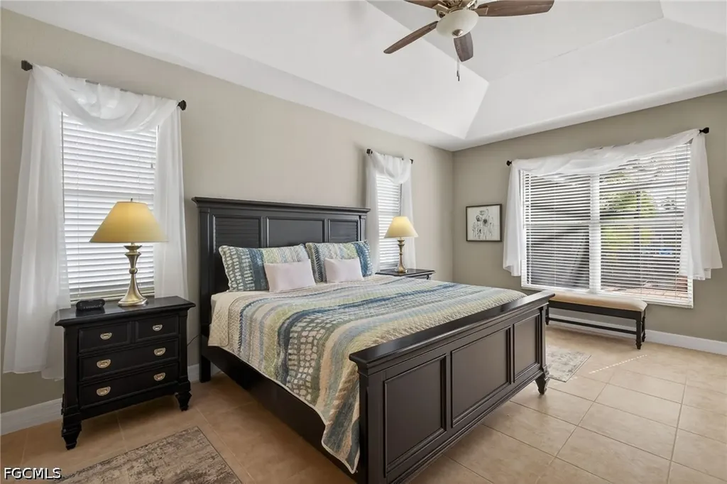 4817 SW 20th Place Cape Coral FL 33914