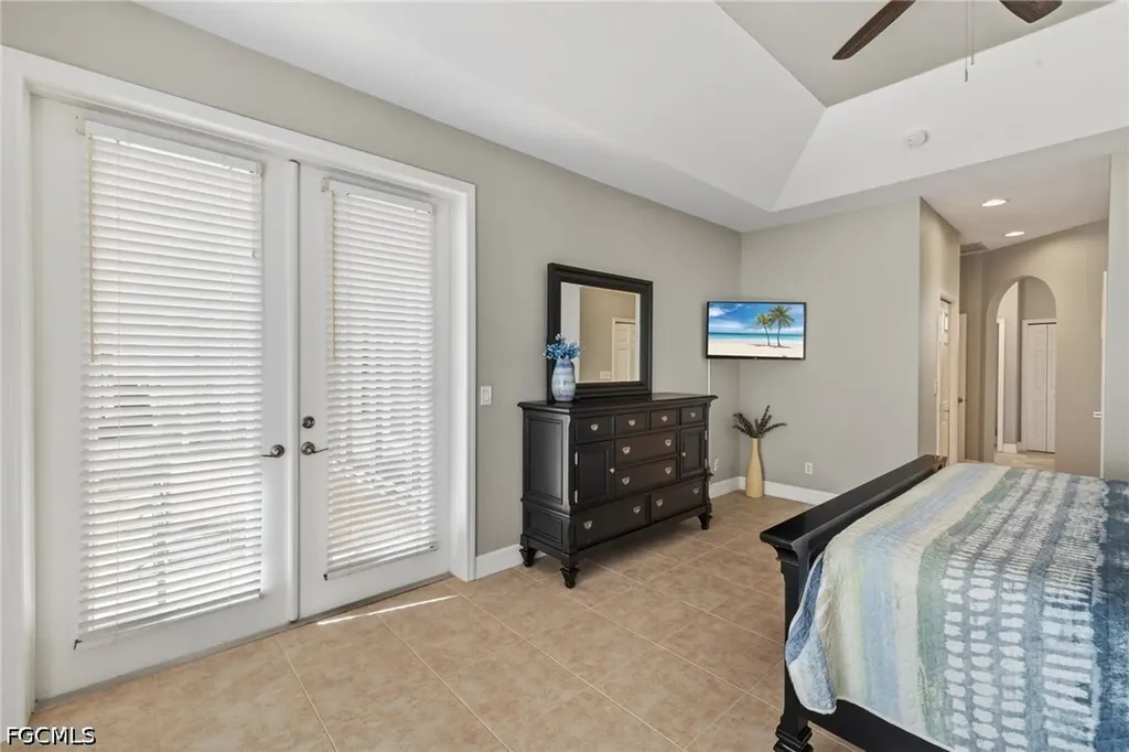4817 SW 20th Place Cape Coral FL 33914