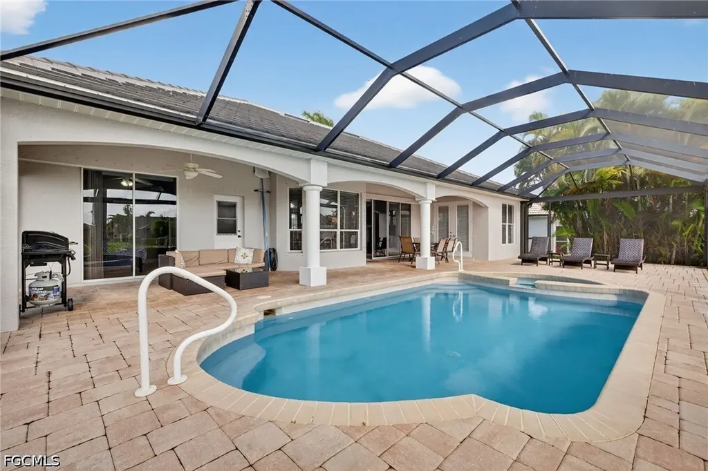 4817 SW 20th Place Cape Coral FL 33914
